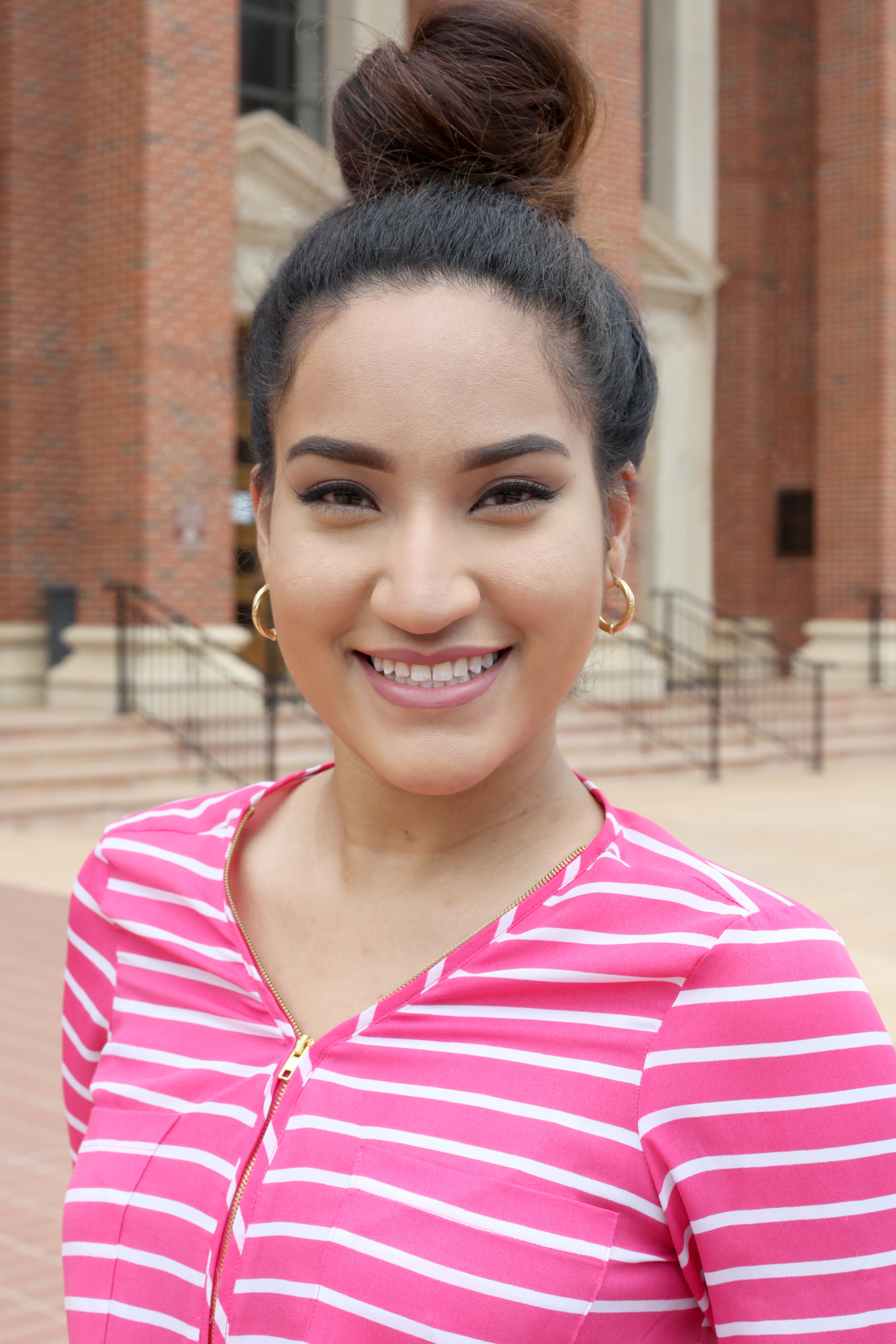 Image for Library Student Ambassador Honored with Seniors of Significance Award